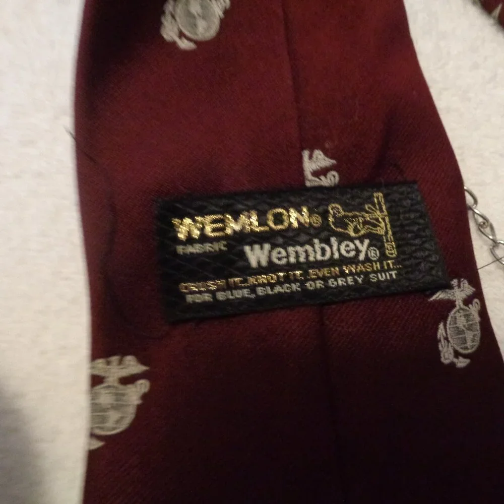 RETRO STY BURTON BEAR 4 NEW NECKLACES MADE TO LOOK OLD VINT TIE LOT